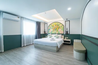 Deluxe King Room — Peranakan House